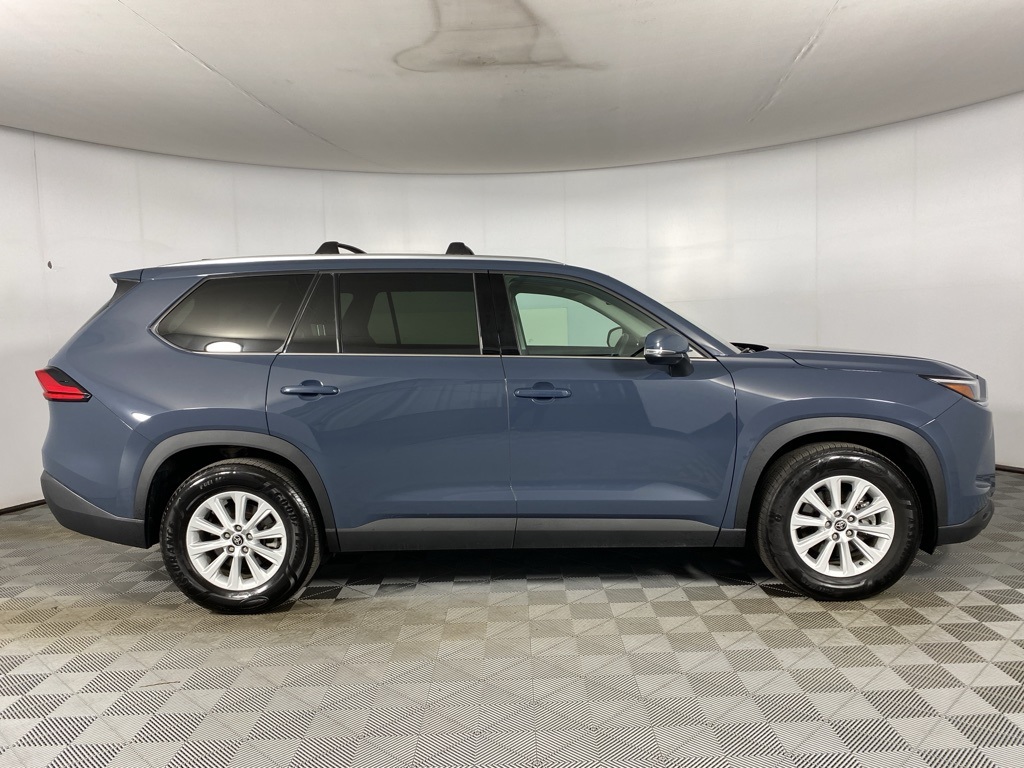 2024 Toyota Grand Highlander XLE photo 16