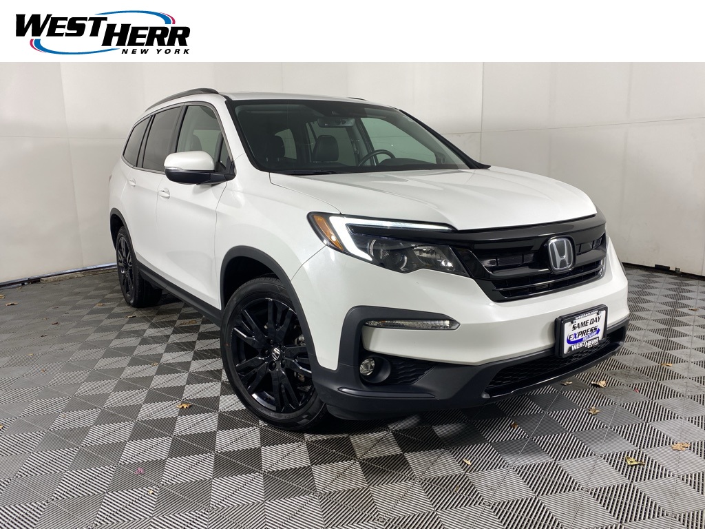 2022 Honda Pilot SE's photo
