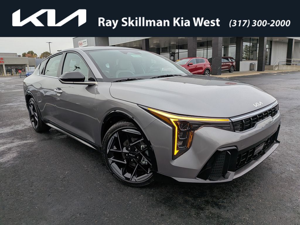 2025 Kia K4 GT-Line's photo