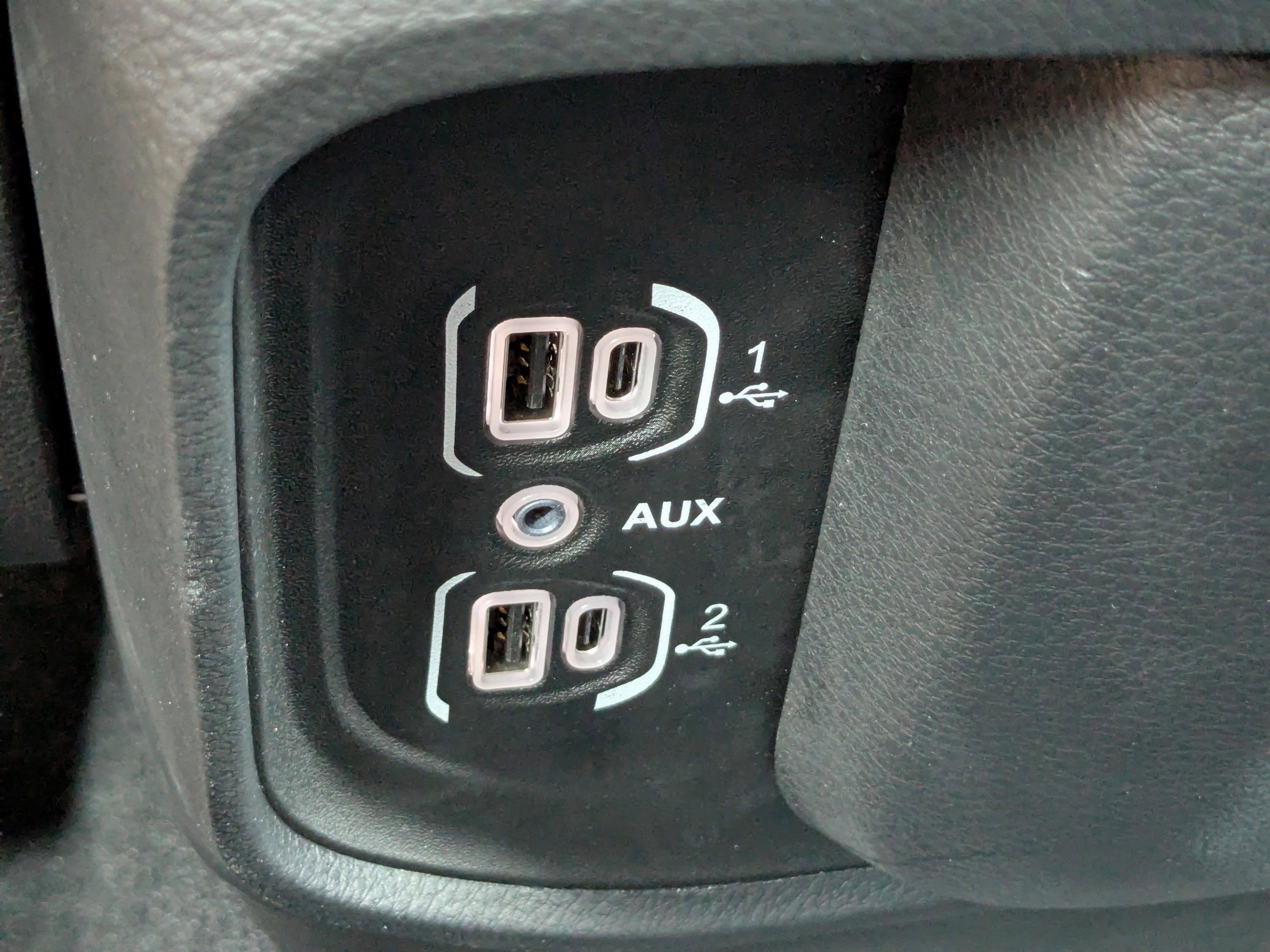2025 Ram 1500 Tradesman photo 31