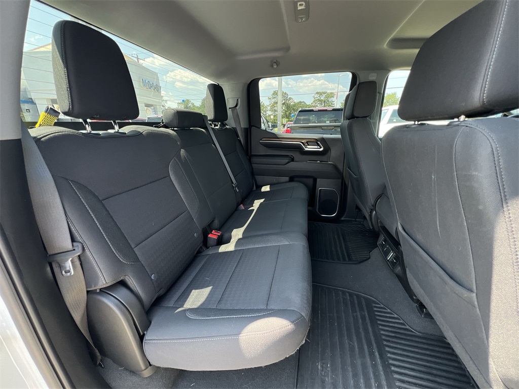 2023 Chevrolet Silverado 1500 LT photo 30