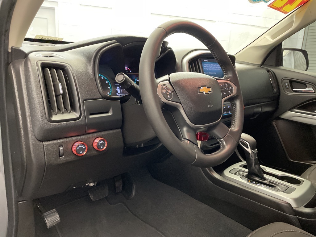 2022 Chevrolet Colorado LT photo 15