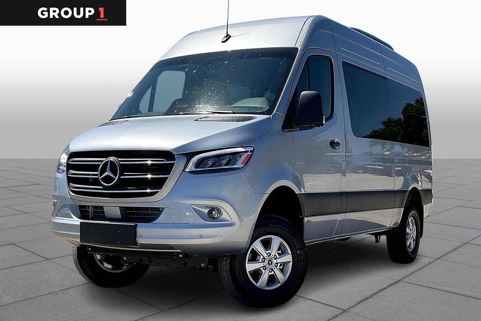 2025 Mercedes-Benz Sprinter Passenger Van Base's photo