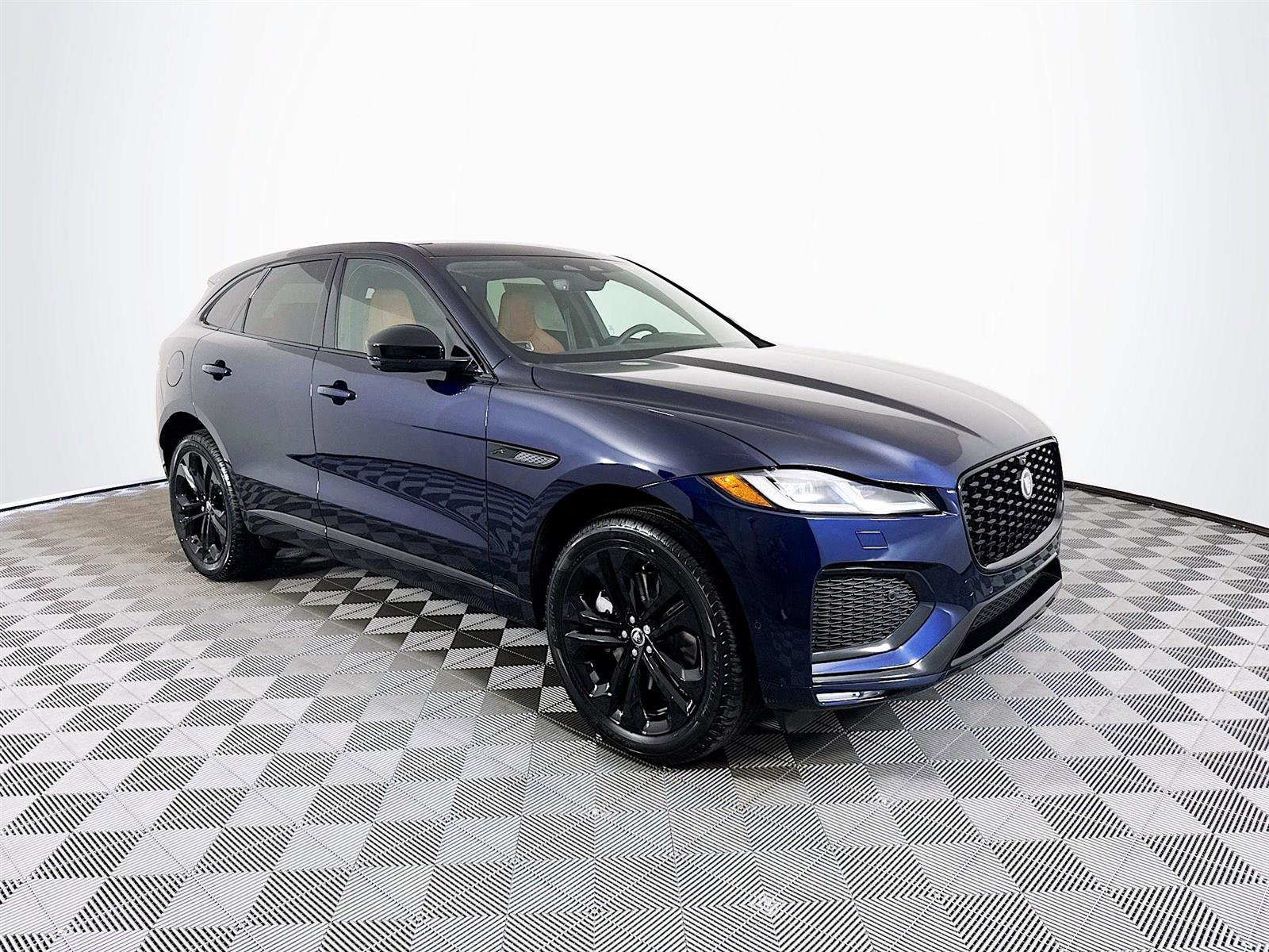 2026 Jaguar F-PACE P250 R-Dynamic S photo 3