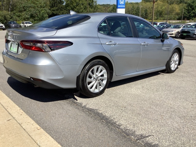 2024 Toyota Camry LE photo 4