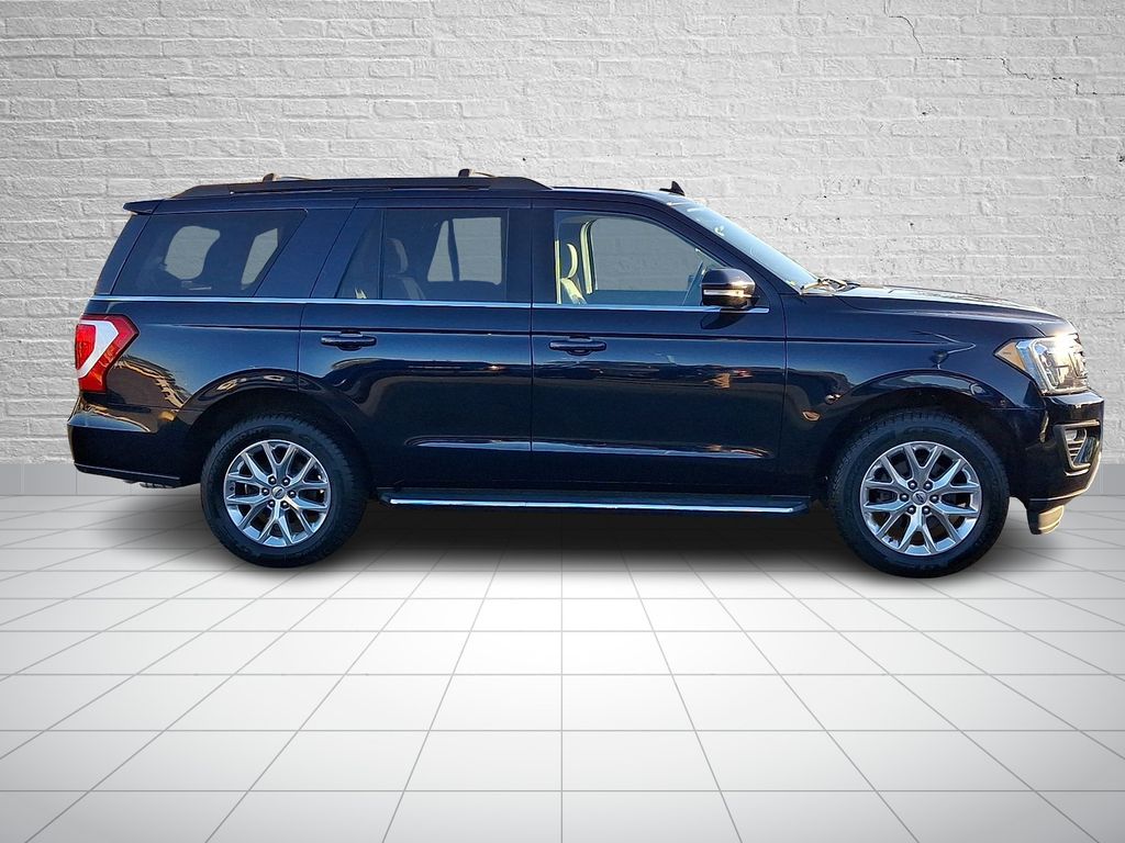 2021 Ford Expedition XLT photo 4
