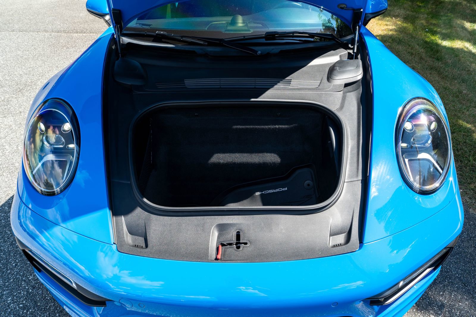 2022 Porsche 911 4 photo 17