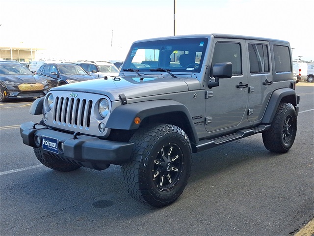 2017 Jeep Wrangler Unlimited Sport photo 4