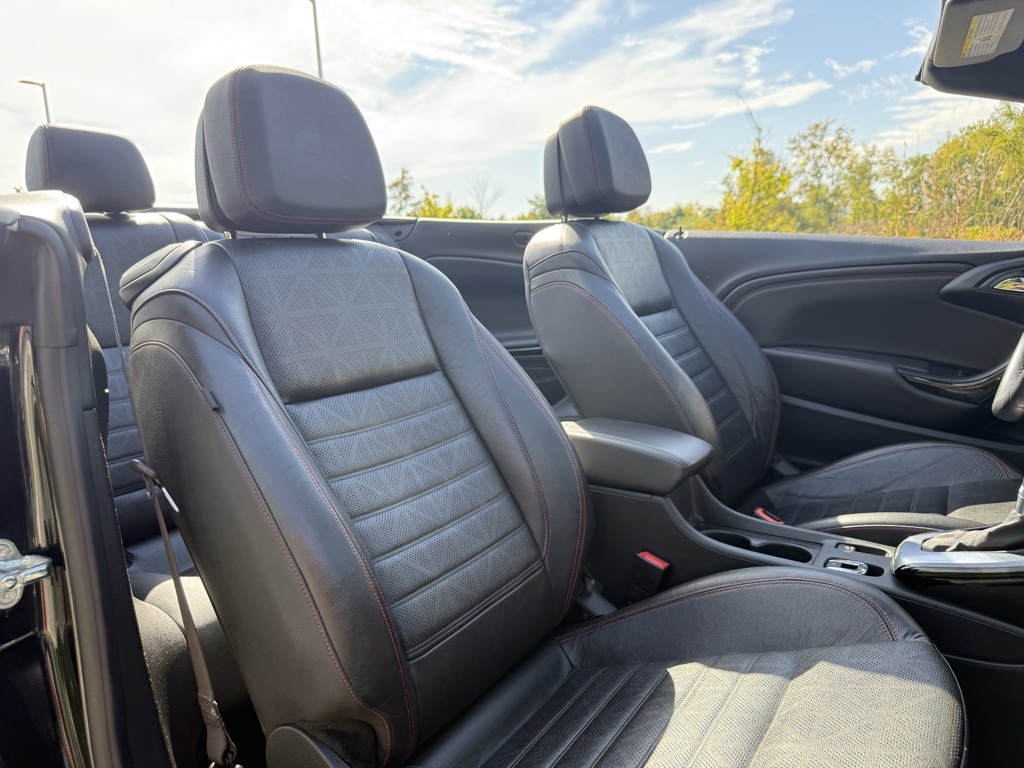 2019 Buick Cascada photo 26