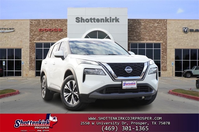 2023 Nissan Rogue SV's photo