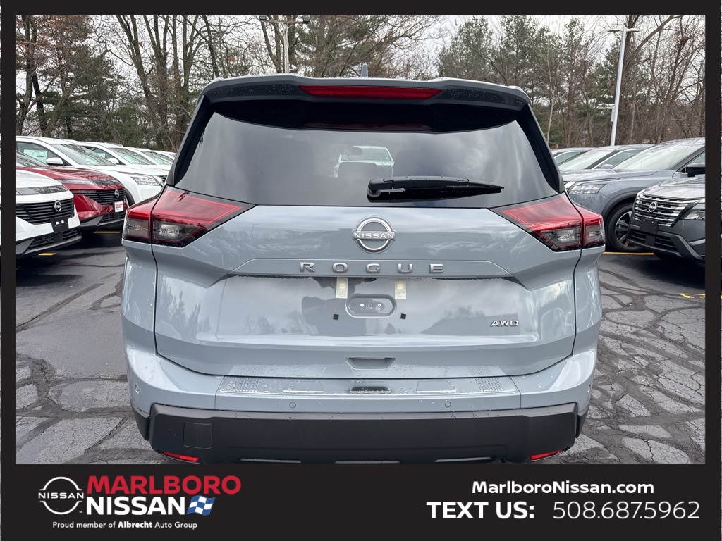 2026 Nissan Rogue SV photo 3