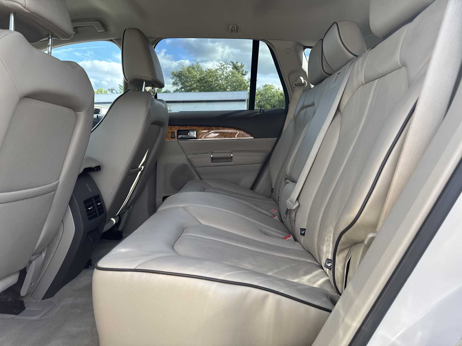 2012 Lincoln MKX photo 31