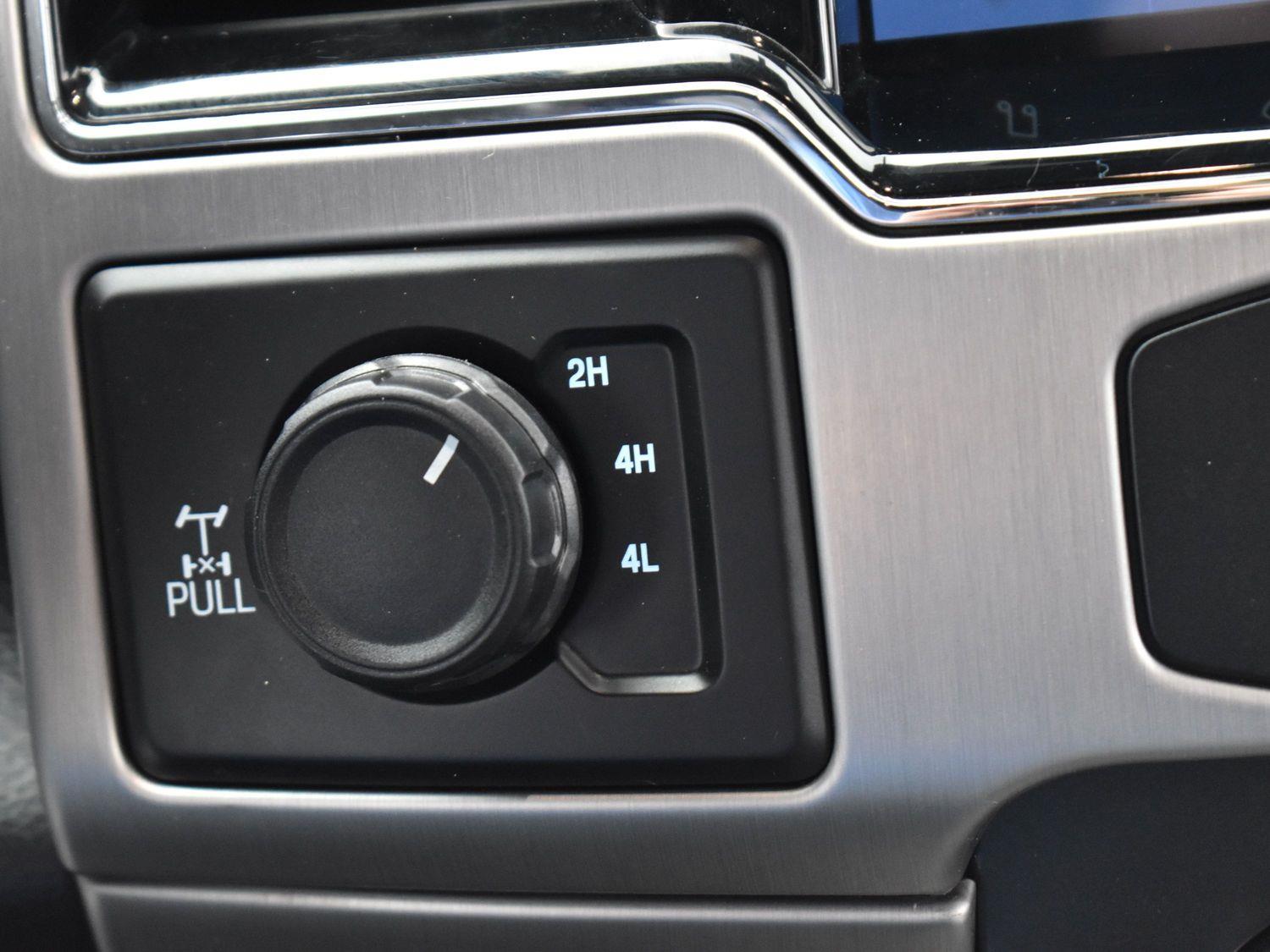 2022 Ford F-250 Platinum photo 18
