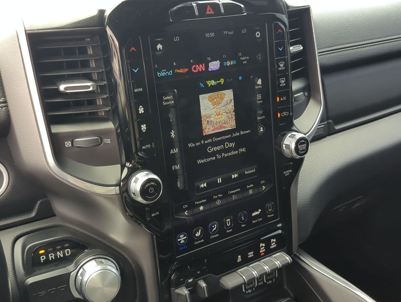 2021 Ram 1500 Laramie photo 12