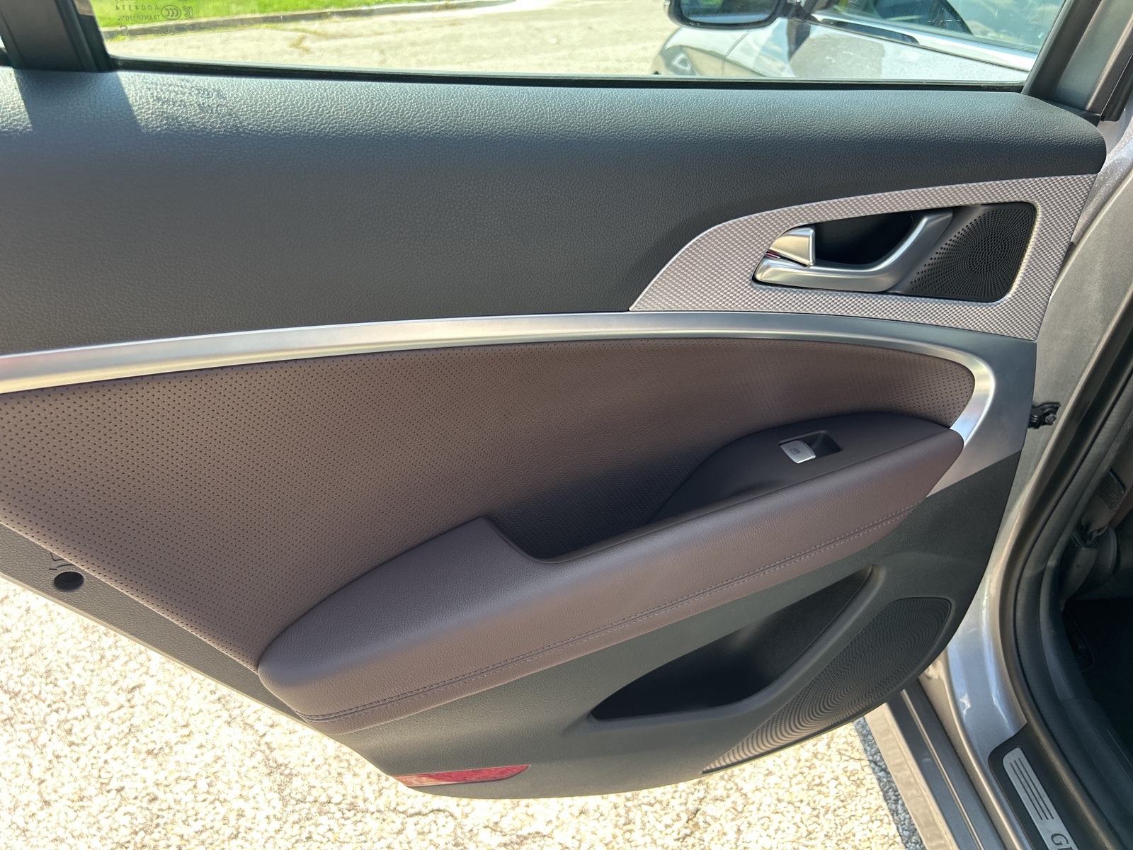 2022 Genesis G70 2.0T photo 24