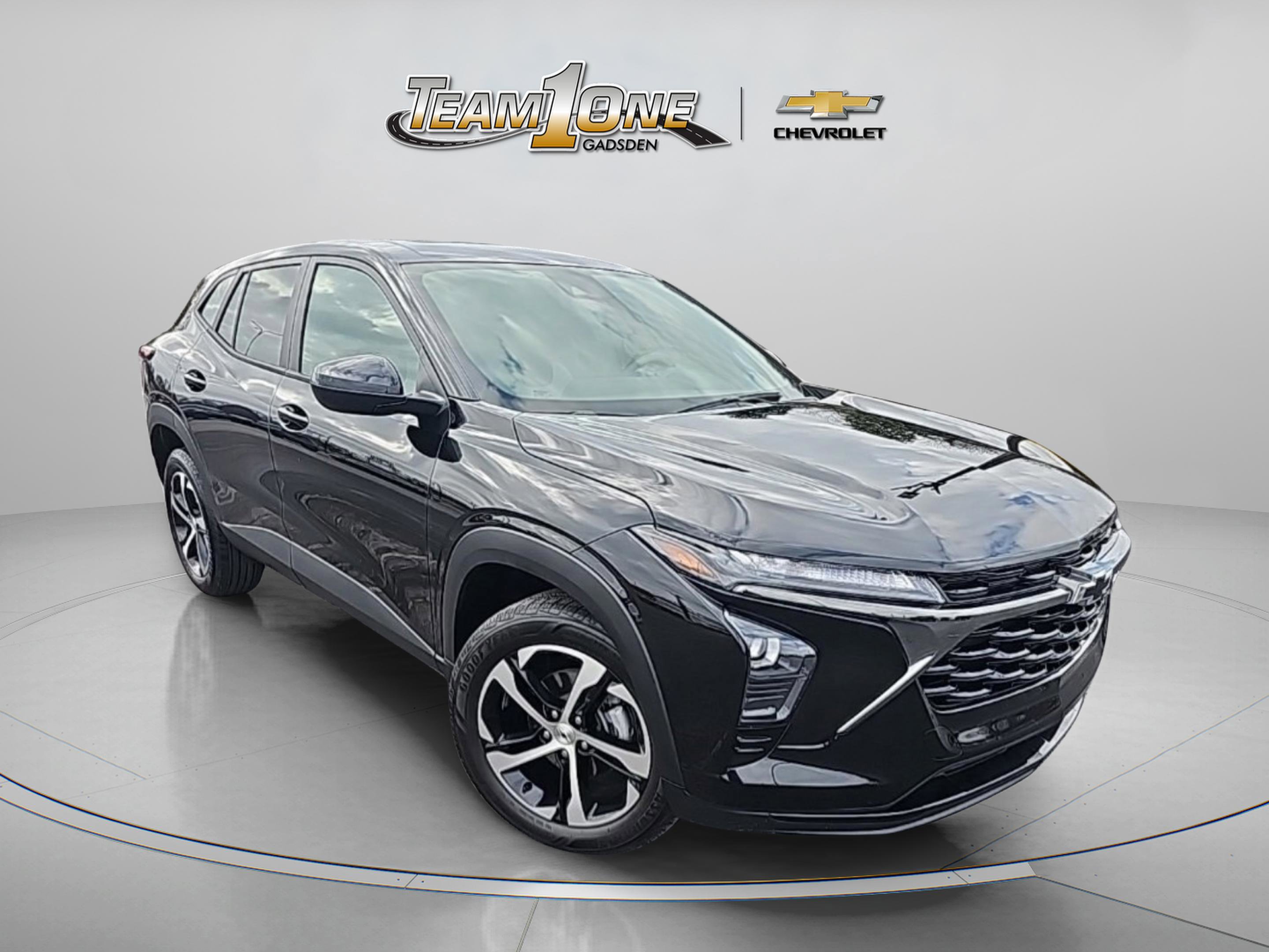 2025 Chevrolet Trax RS's photo