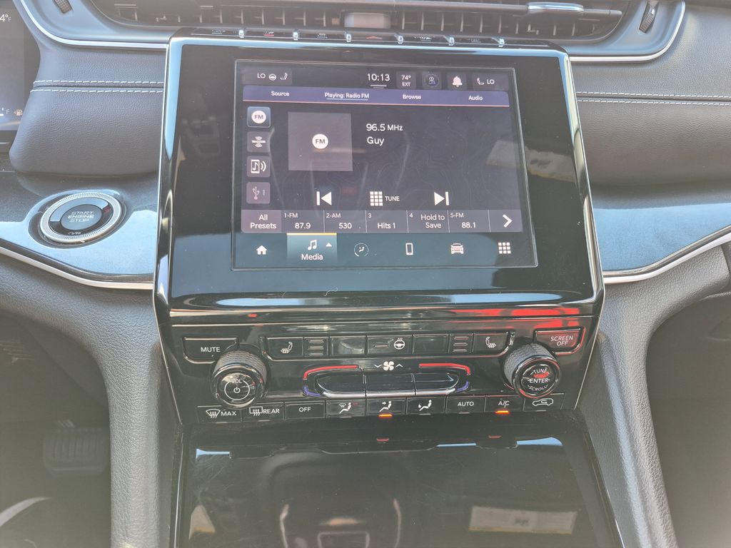 2021 Jeep Grand Cherokee Altitude photo 14