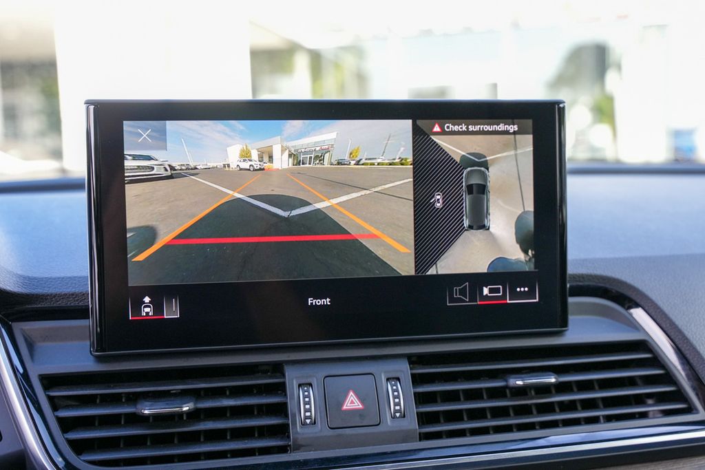 2022 Audi Q5 40 Premium Plus photo 22