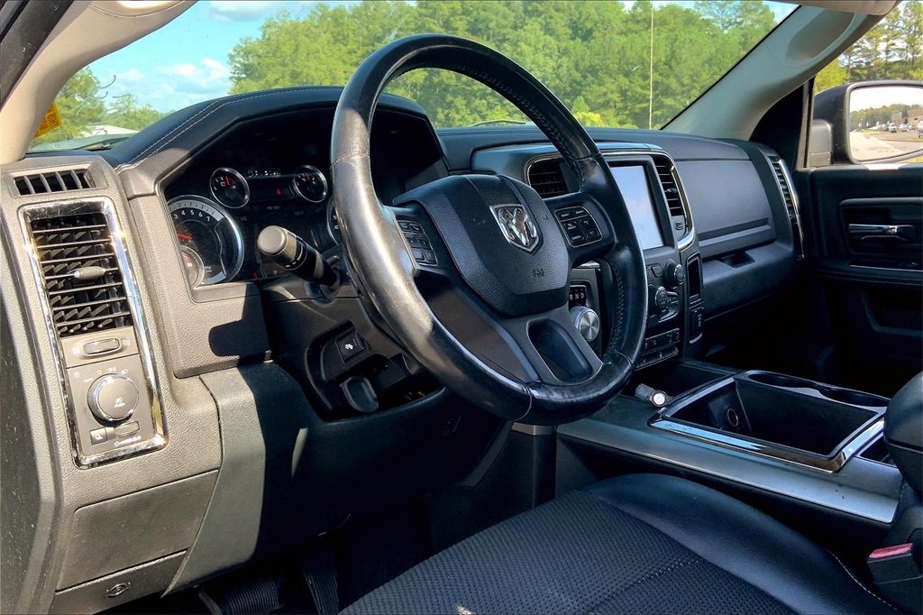2015 Ram 1500 Sport photo 12