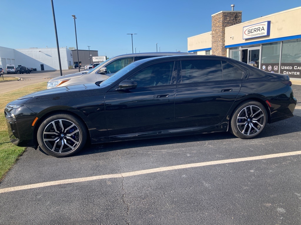 Used 2023 BMW i7 Base with VIN WBY53EJ07PCL81023 for sale in Savoy, IL