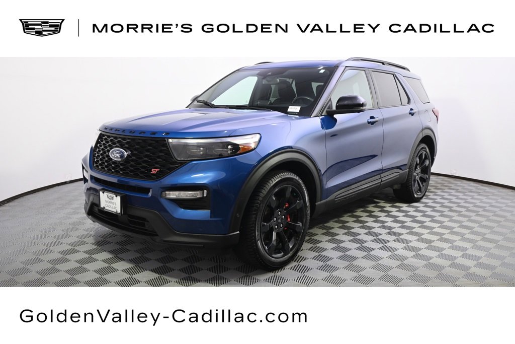 2022 Ford Explorer ST's photo