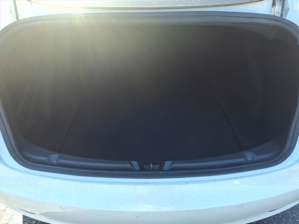 2019 Tesla Model 3 Long Range photo 9