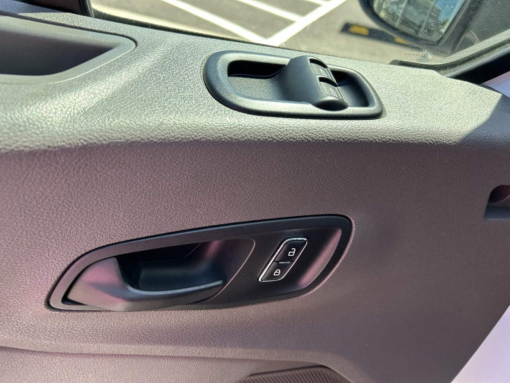 2022 Ford Transit photo 11