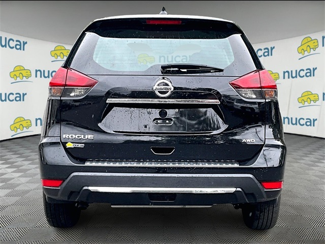 2019 Nissan Rogue S photo 3