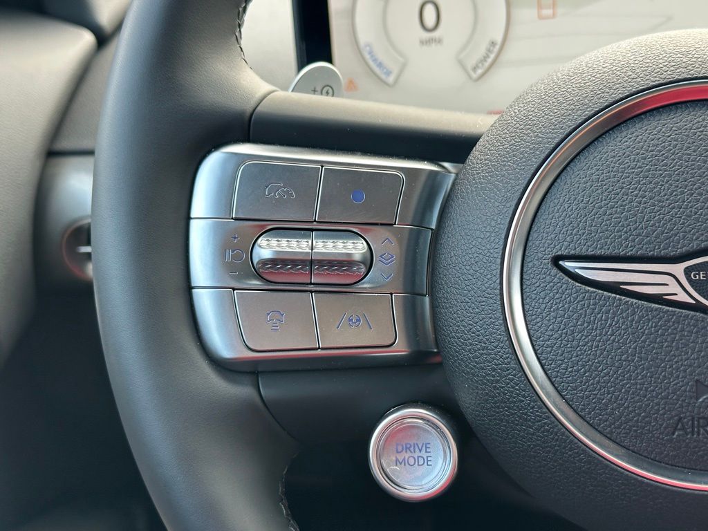 2025 Genesis GV60 Advanced AWD photo 36