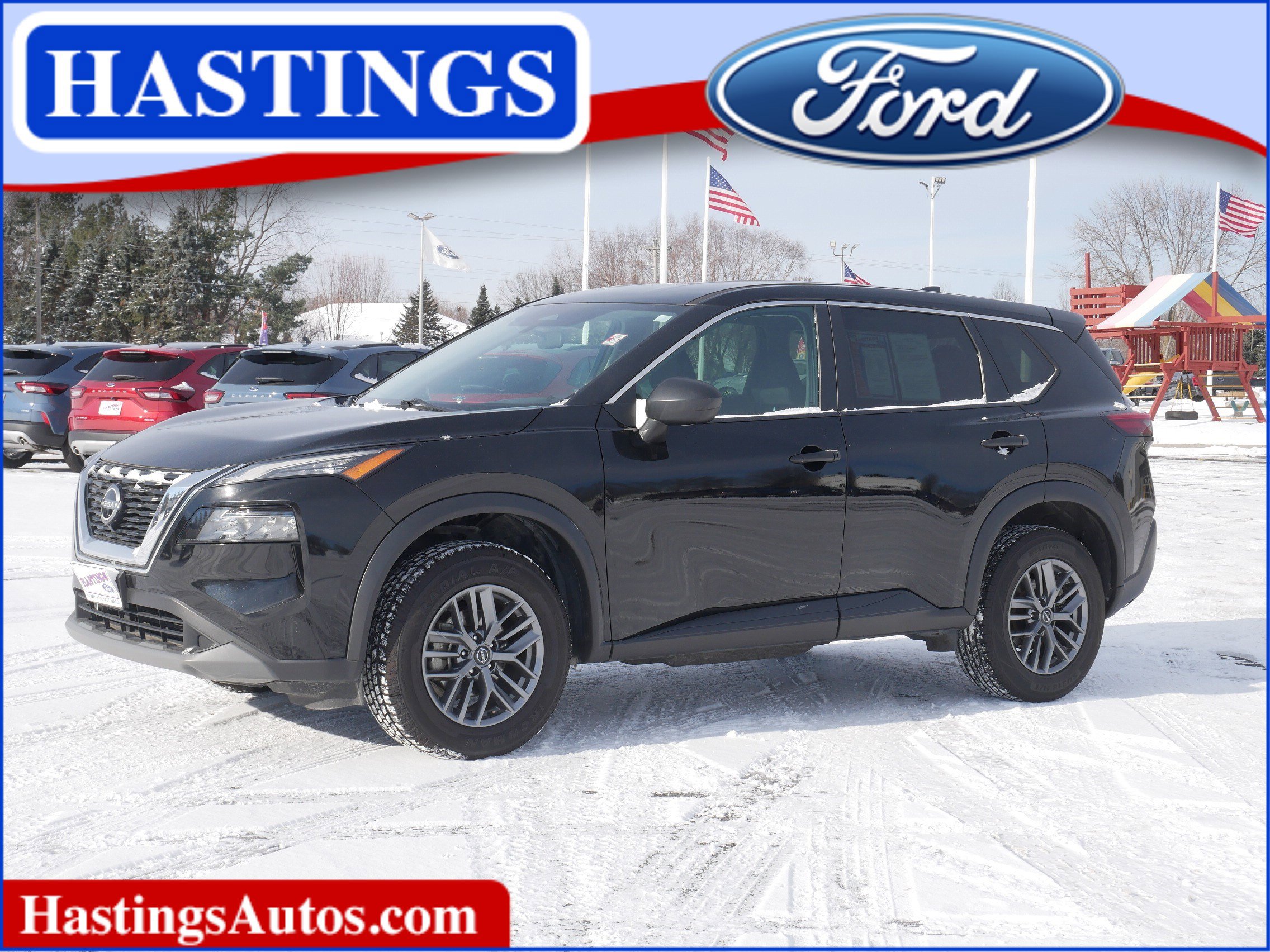 2023 Nissan Rogue S's photo