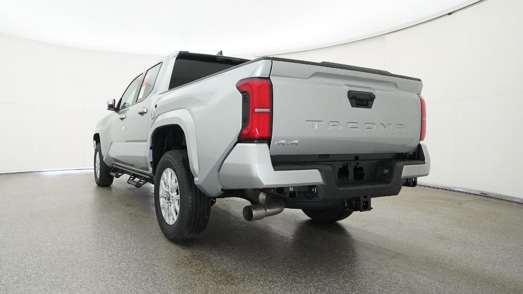 2025 Toyota Tacoma SR5 4x4 Double Cab photo 15