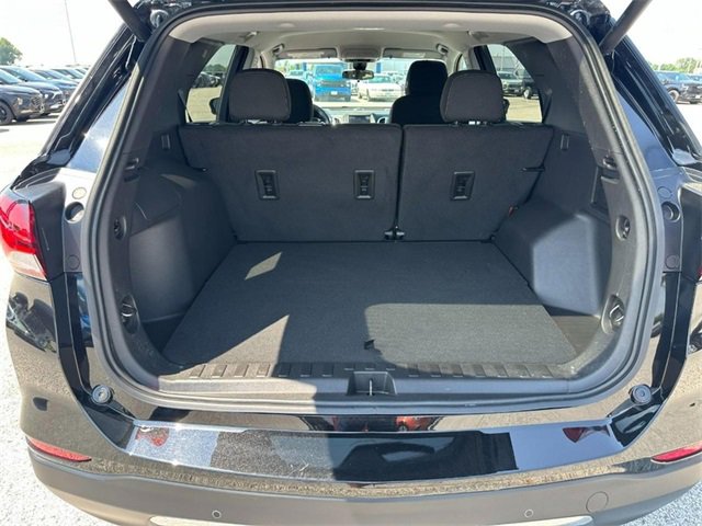 2023 Chevrolet Equinox LT photo 3