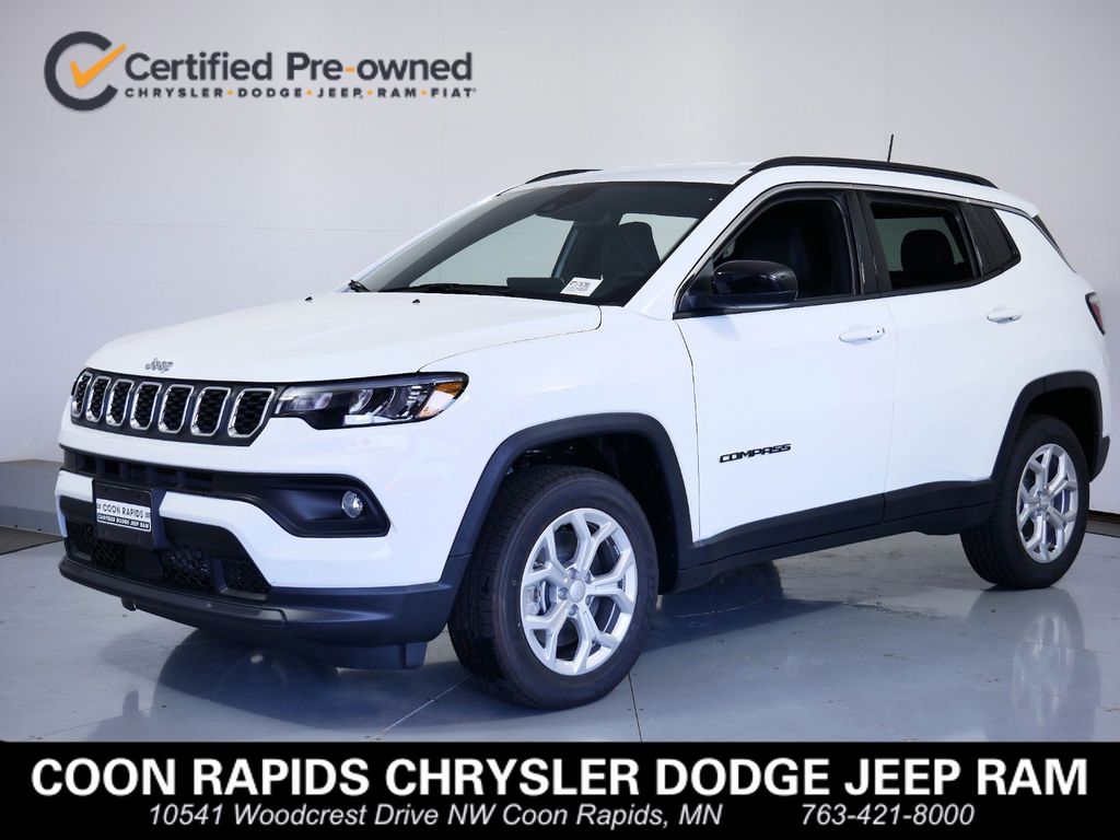2024 Jeep Compass Latitude's photo