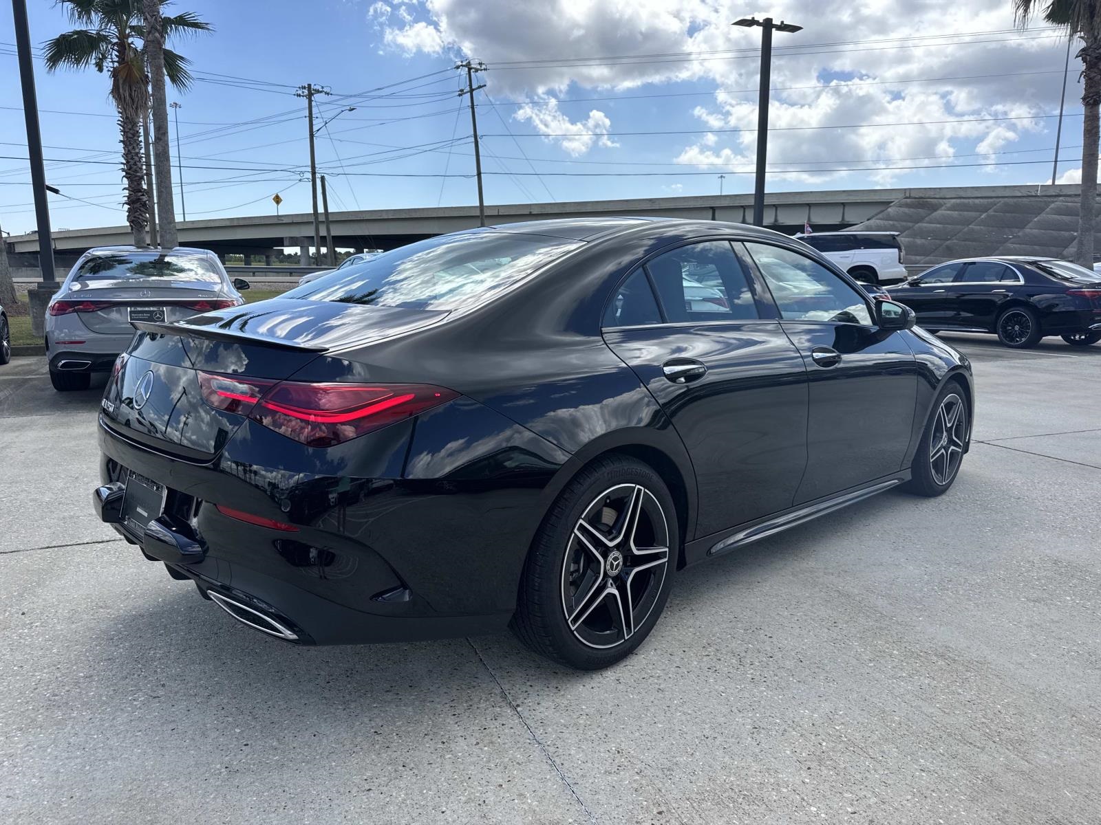 2025 Mercedes Benz CLA 250 photo 5