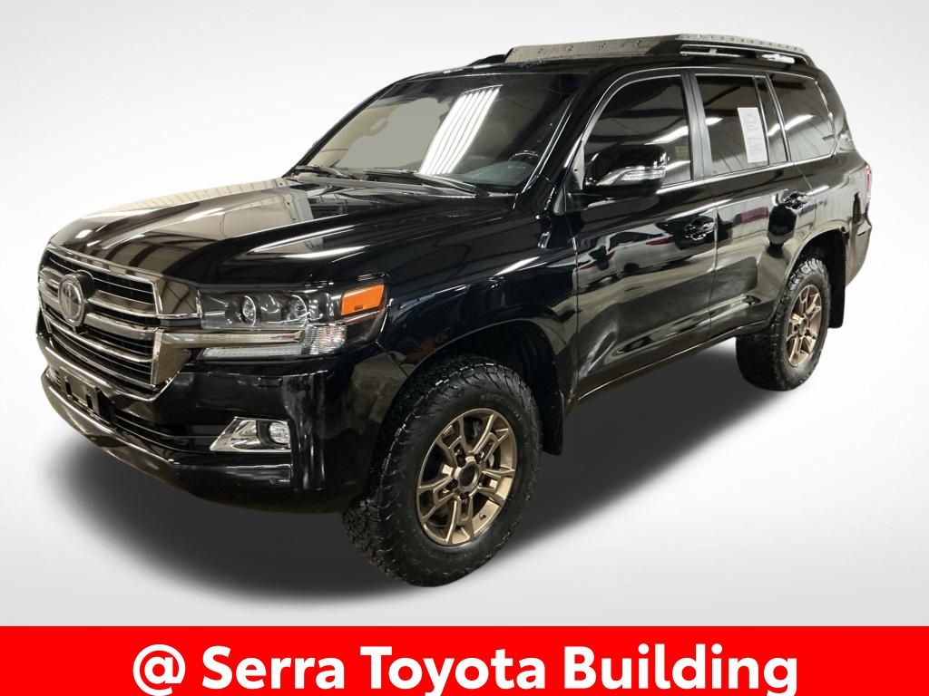 2021 Toyota Land Cruiser Heritage Edition's photo