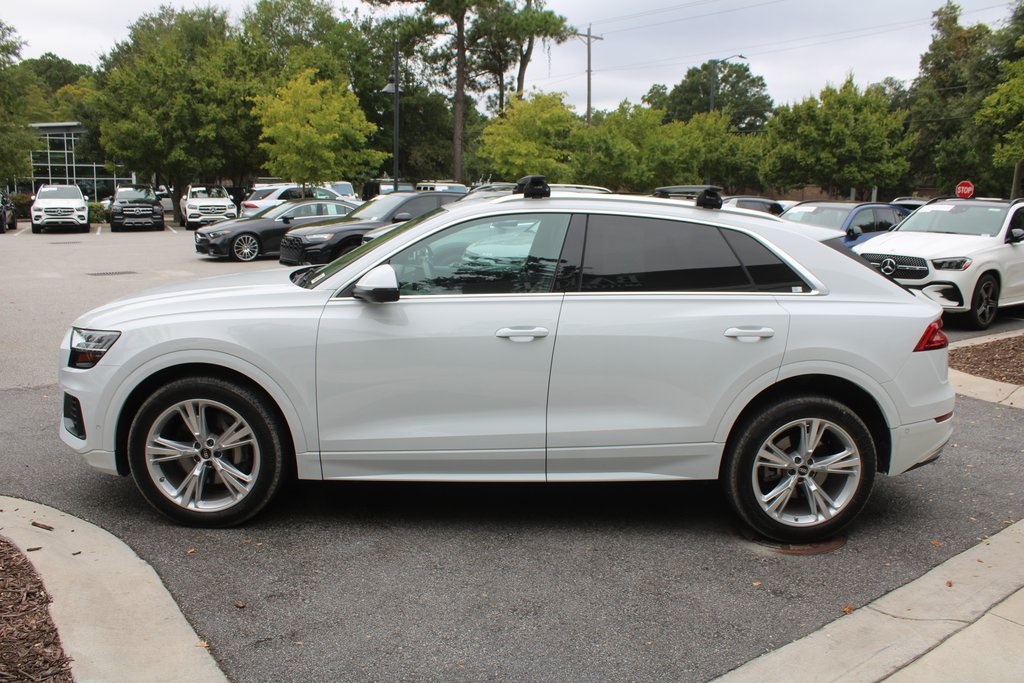 2023 Audi Q8 Premium 55 photo 12