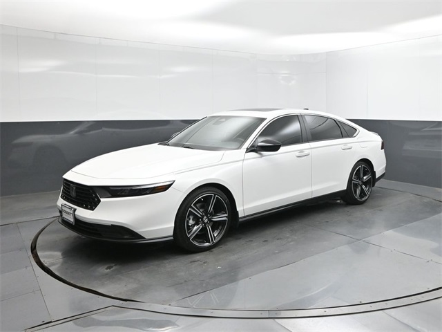 2025 Honda Accord Hybrid Sport's photo