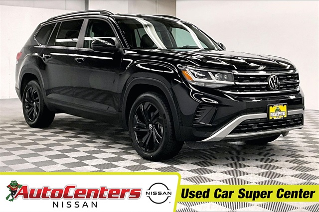 2023 Volkswagen Atlas SE w/Tech's photo