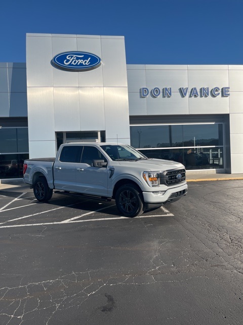 2023 Ford F-150 XLT's photo