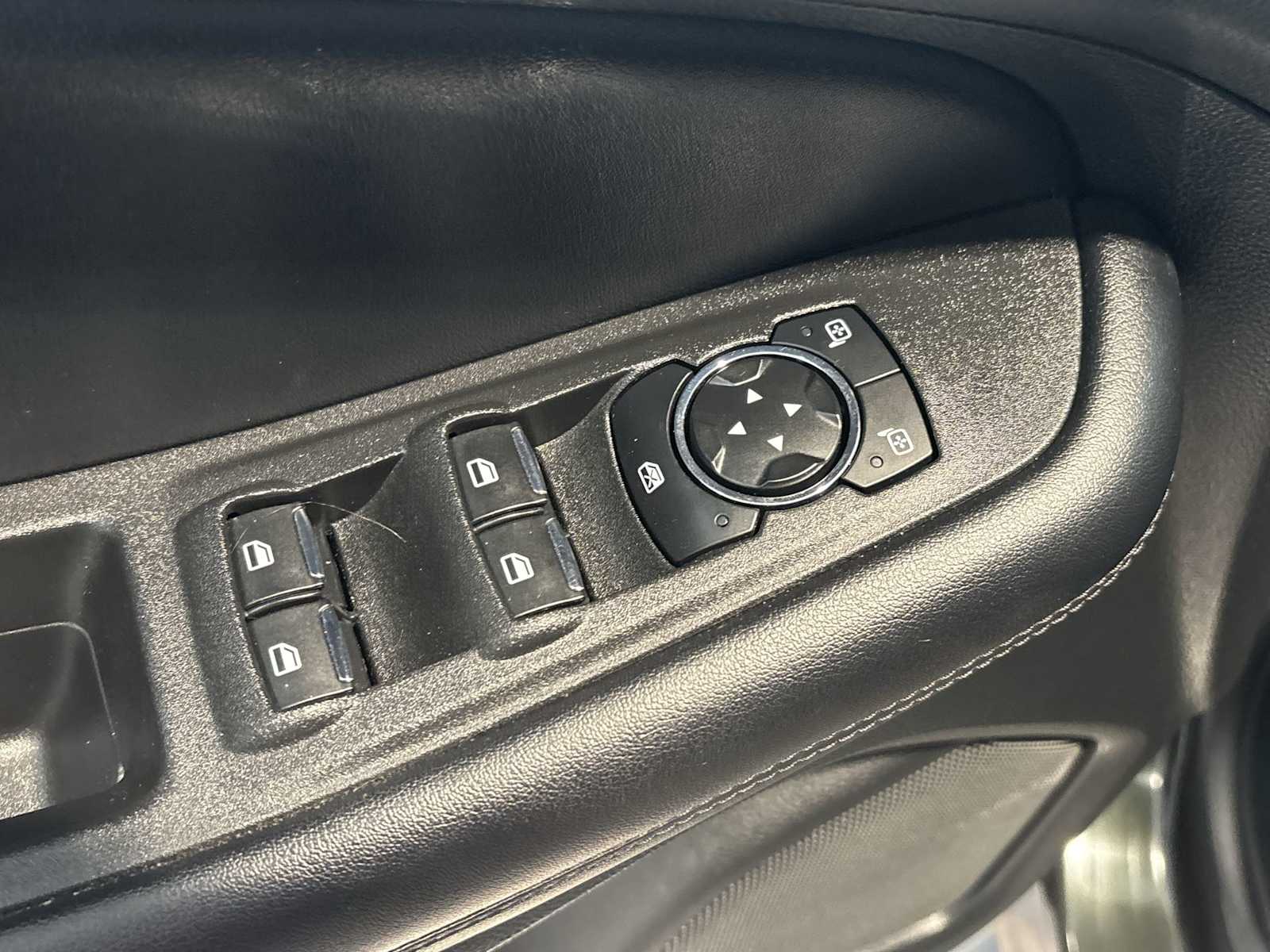 2024 Ford Edge SEL photo 20