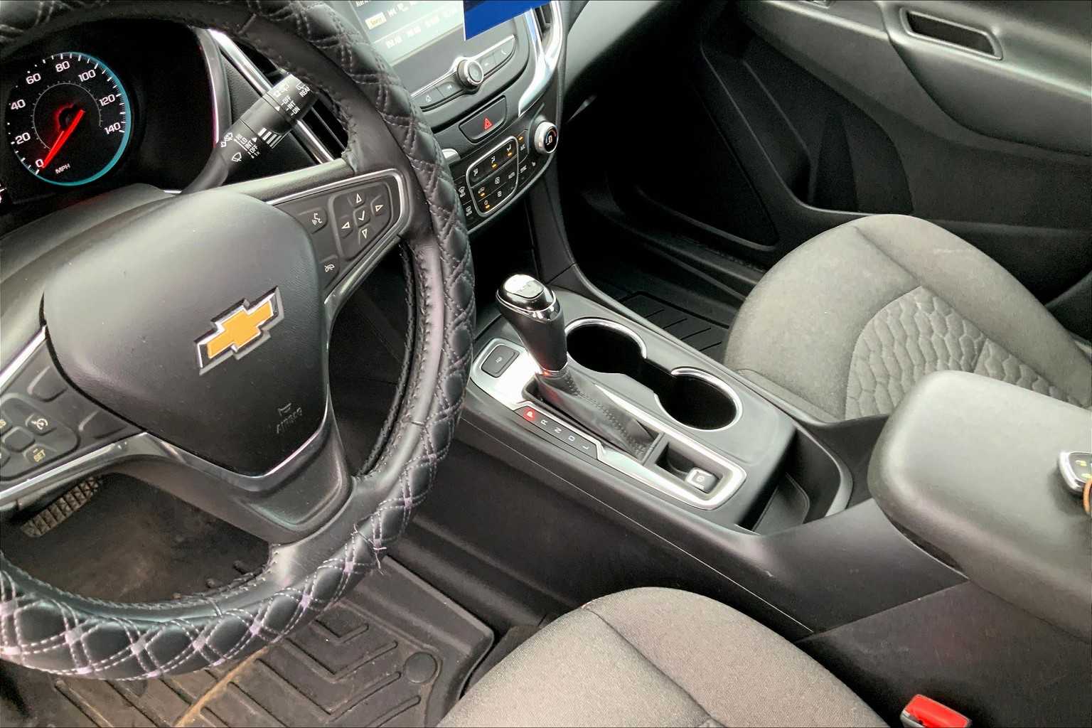 2018 Chevrolet Equinox LT photo 13
