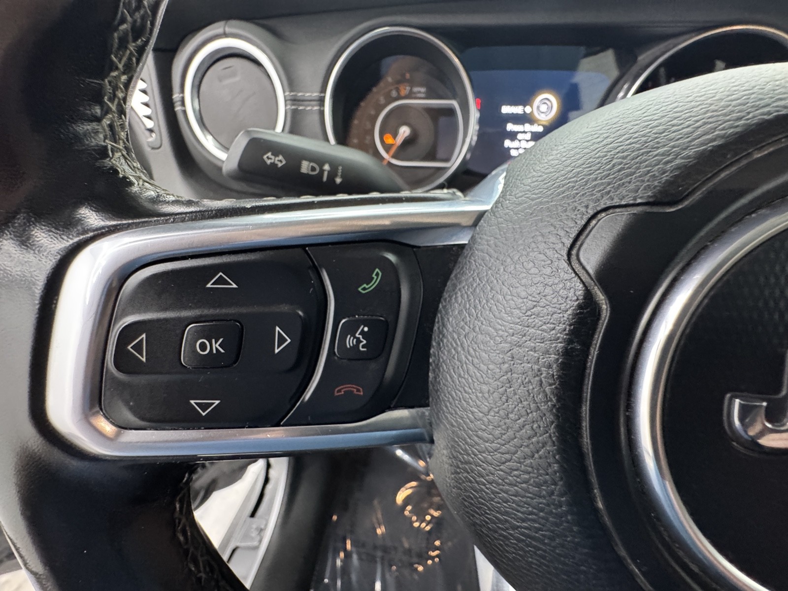 2020 Jeep Gladiator Overland photo 17