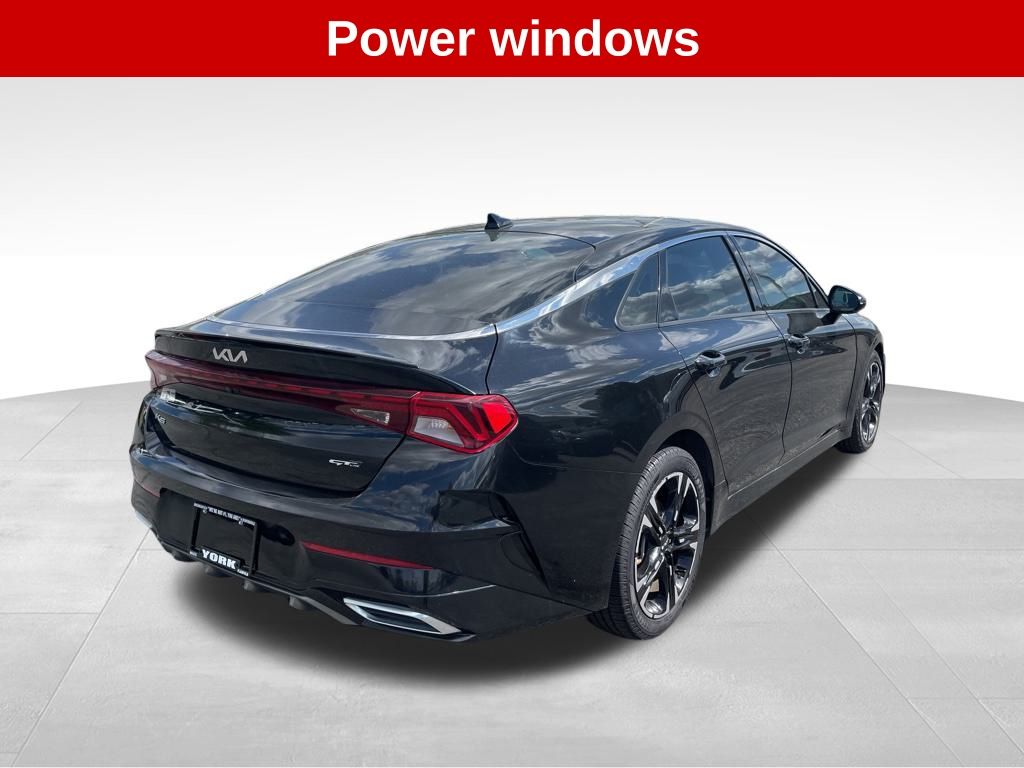 2022 Kia K5 GT-Line photo 5