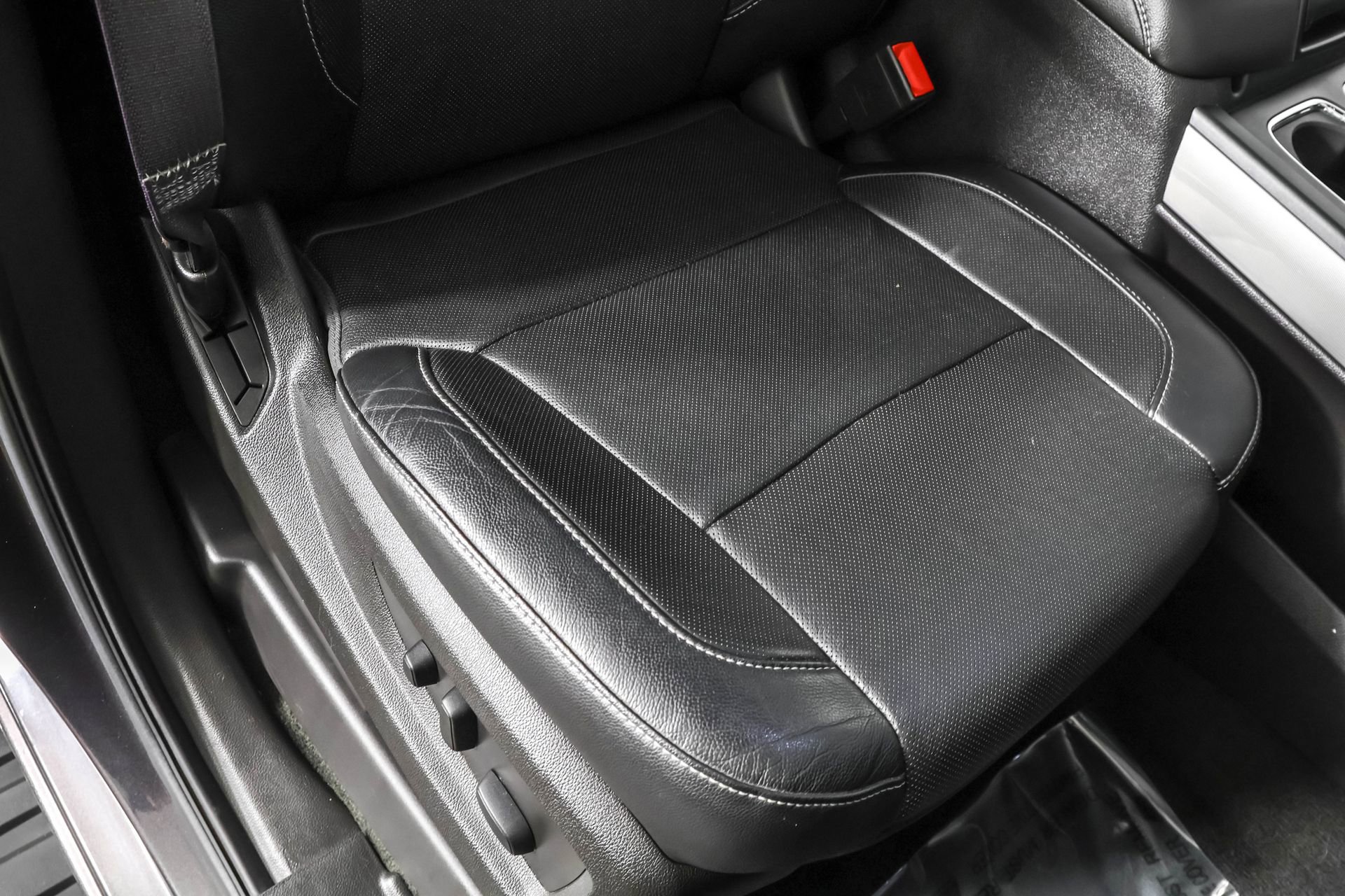 2016 Chevrolet Silverado 1500 LTZ photo 37