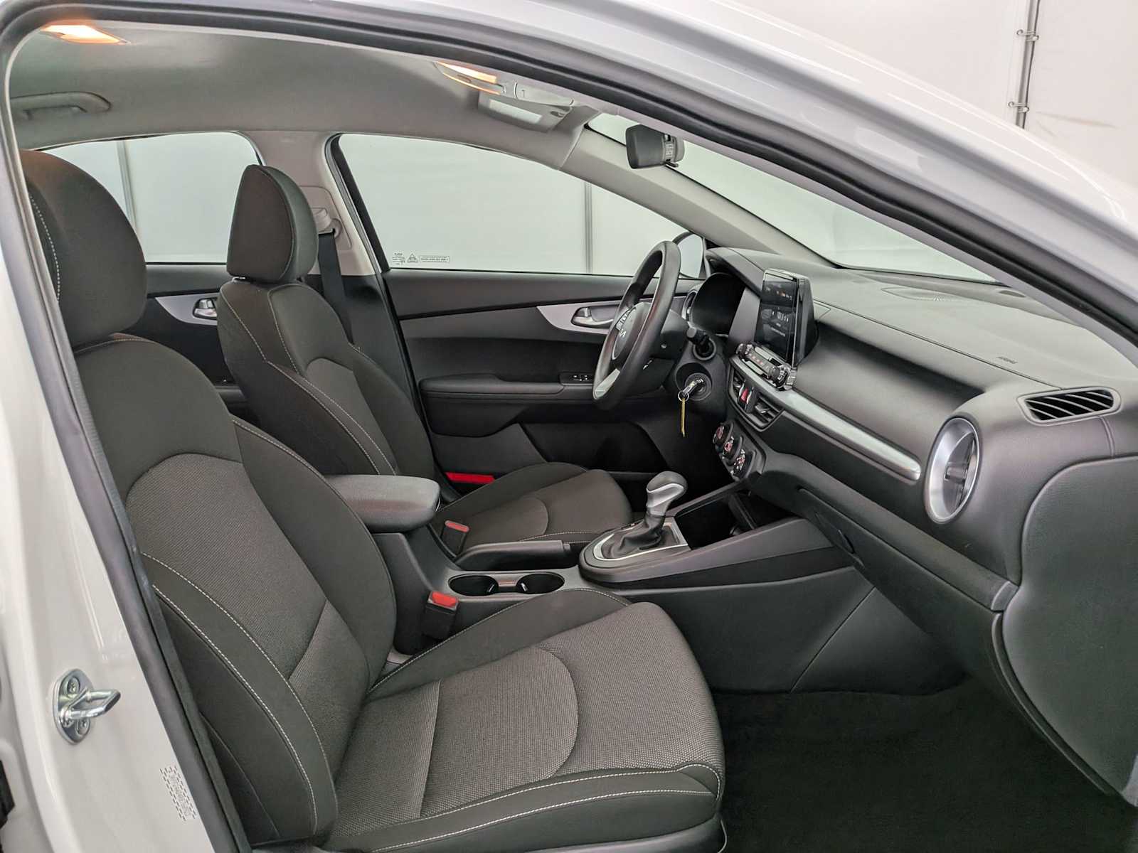 2024 Kia Forte LXS photo 20