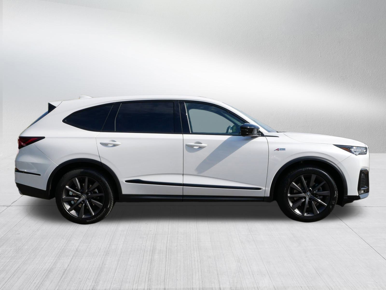 2025 Acura MDX SH-AWD A-Spec photo 8