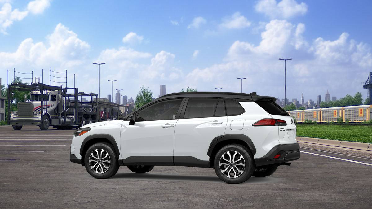 2026 Toyota Corolla Cross Hybrid SE photo 5