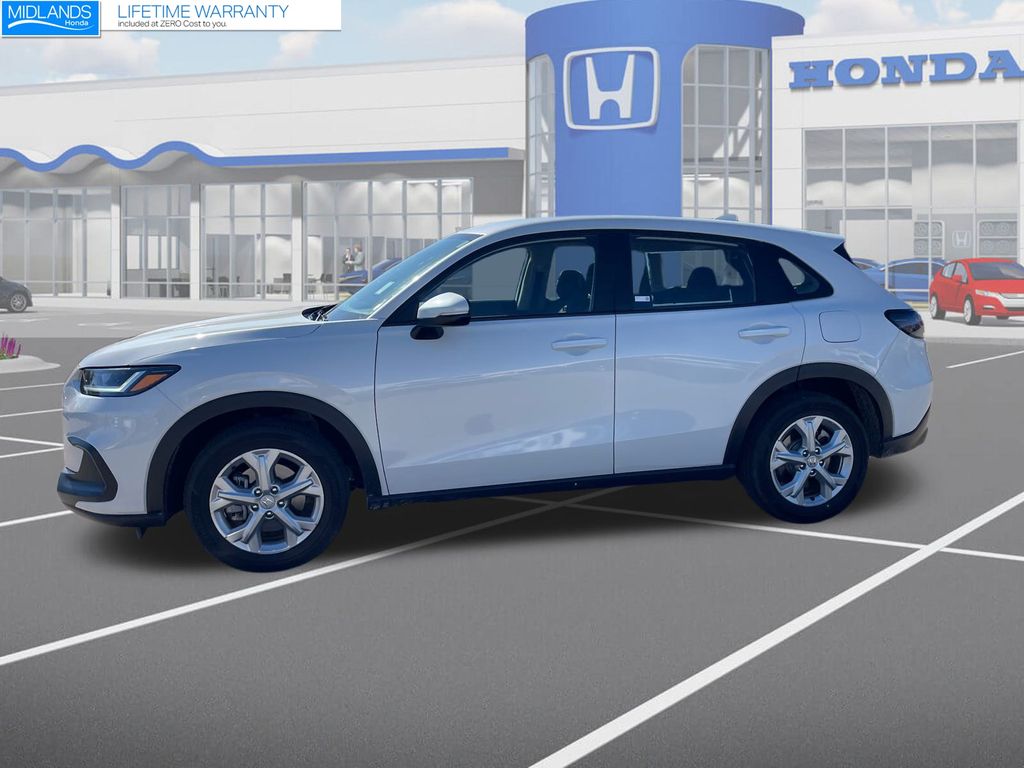 2025 Honda HR-V LX photo 4