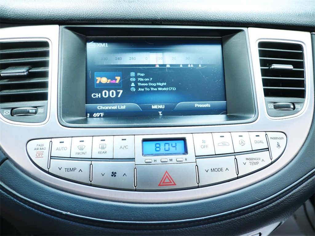 2013 Hyundai Genesis Premium 3.8 5.0 R-Spec photo 26
