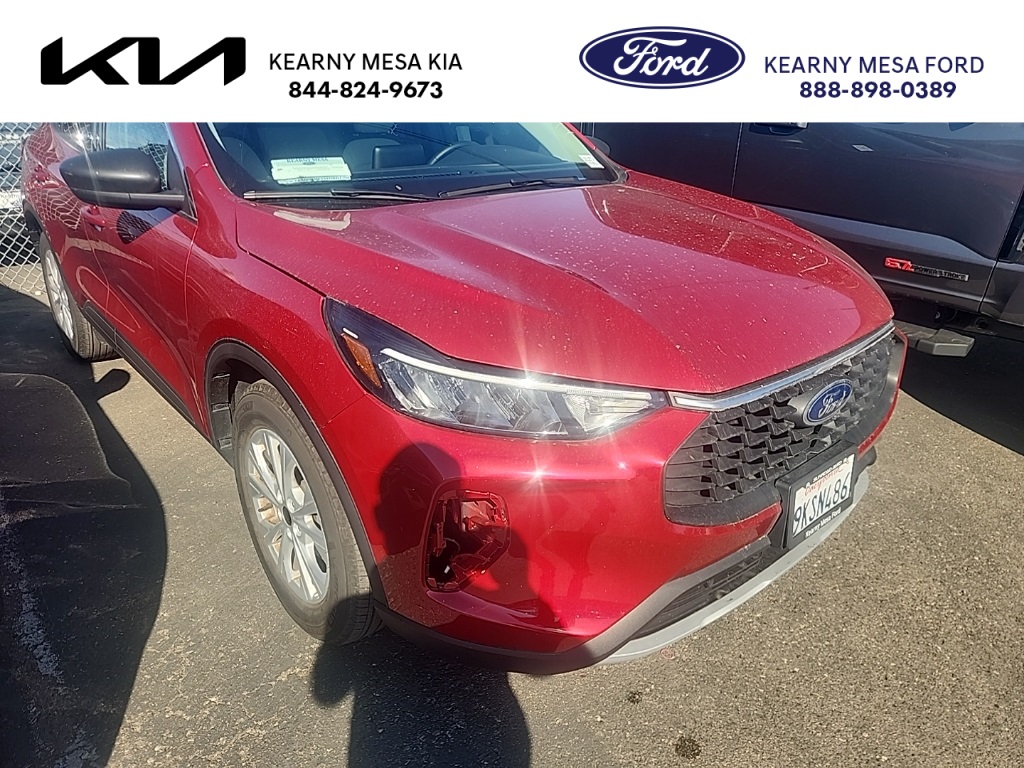 2023 Ford Escape Active